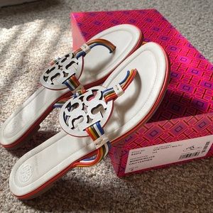 Tory Burch multi color size 8